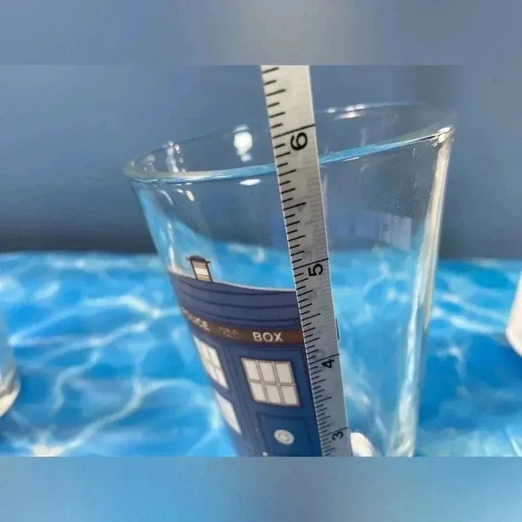 Doctor Who - Two Tardis Themed Glasses - ‼️✌️🍻 - Picture 4 of 9